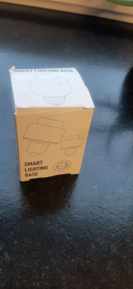 Smart adapter do żarówek E27 WiFi zdalne sterowanie