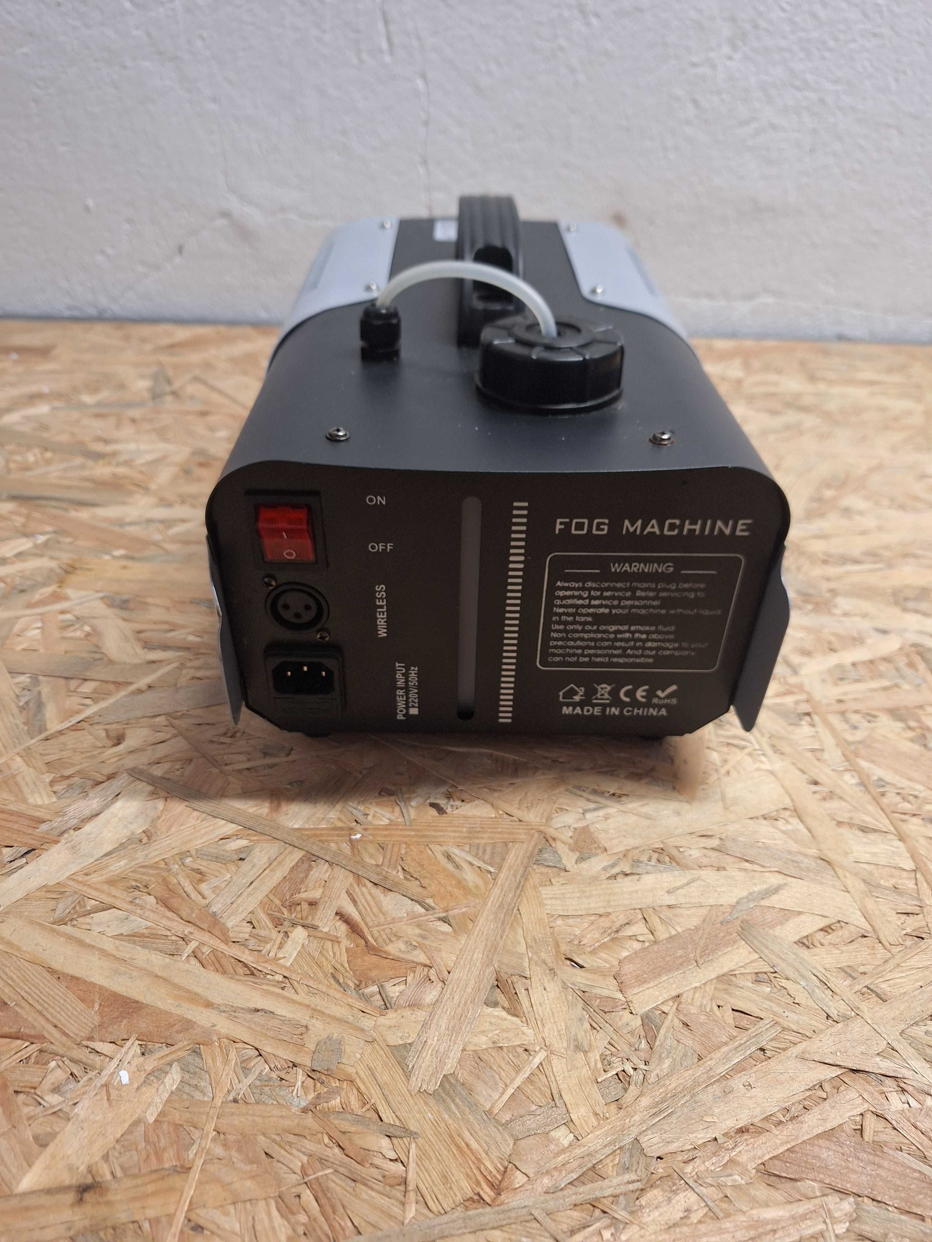 Wytwornica dymu UKing 1200W z diodami LED
