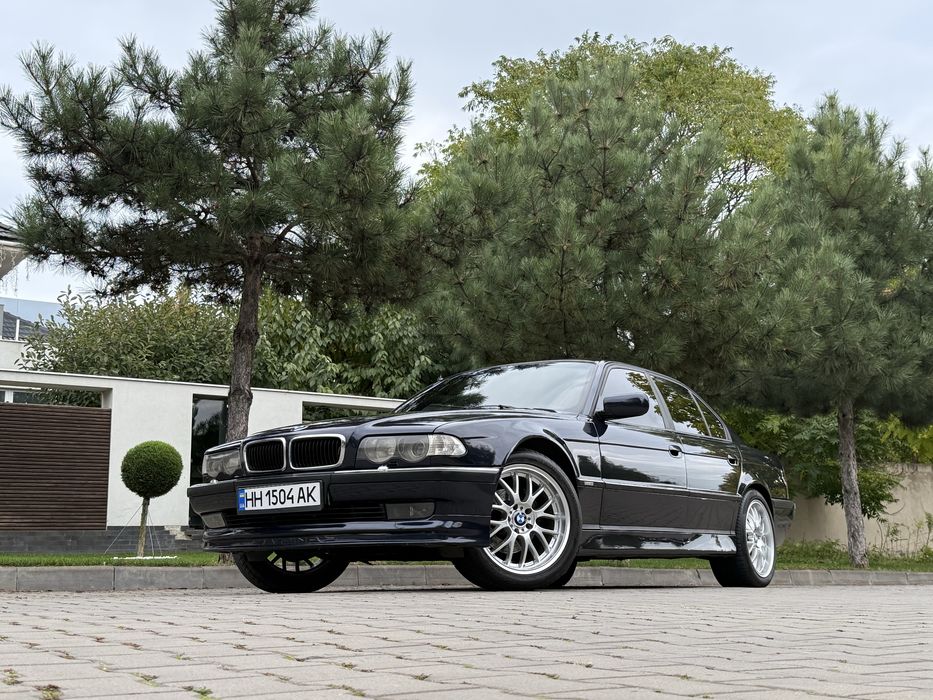 BMW 735i Steptronic 3.5 бензин/газ 2000 г