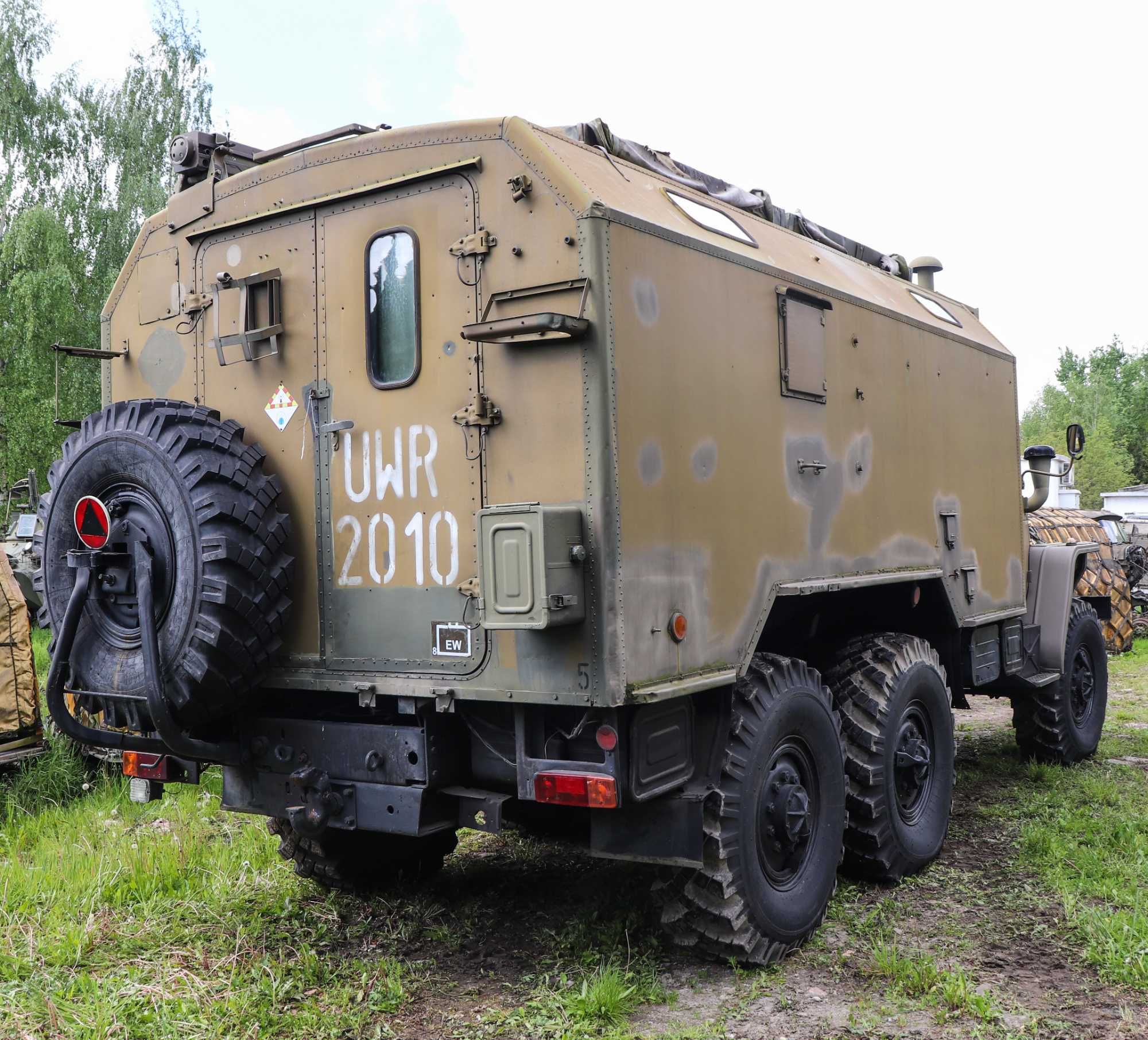 Radziecka ciężarówka URAL-4320 koła 6x6