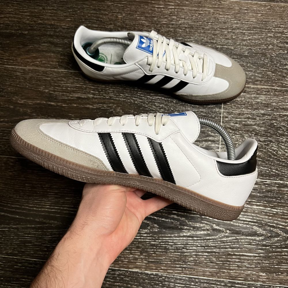 Adidas Samba оригінальні чоловічі кросівки адідас spezial gazelle