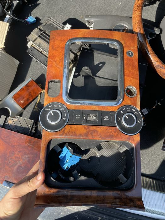 Touareg руль дерево декор