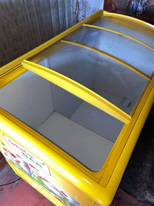 Морозильна камера