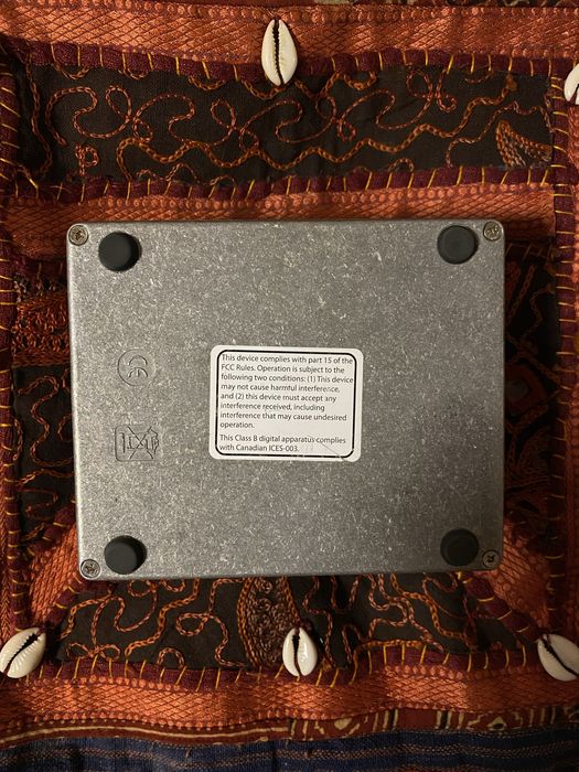 Electro-Harmonix Memory Man with Hazarai digital delay