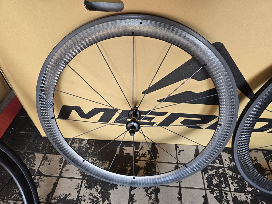 Rodas mavic cosmic exalith estrada