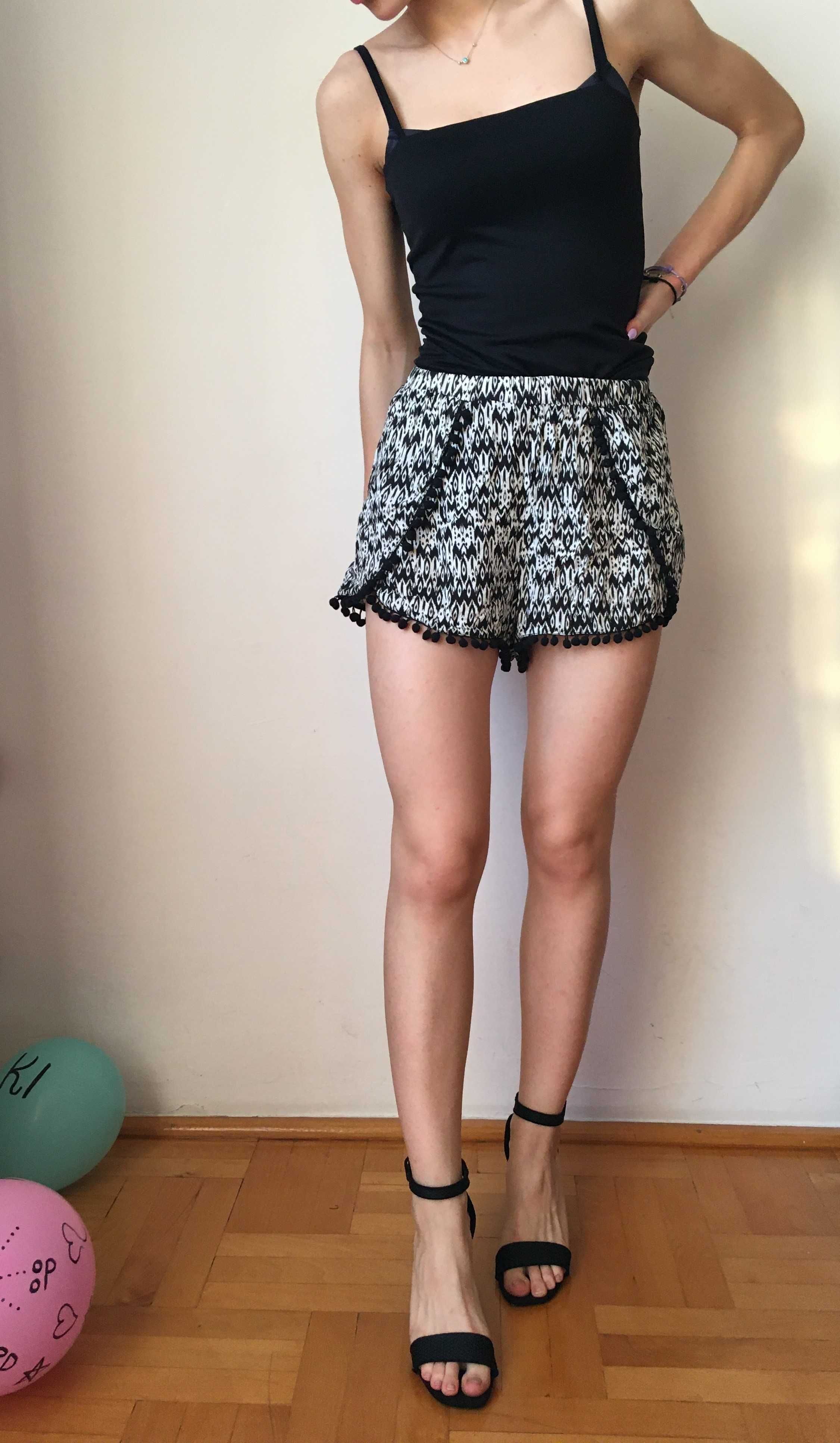Spodenki shorty letnie 38 L H&M pomponiki biało czarne