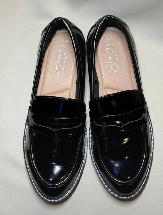 Lakierowane loafersy New Look