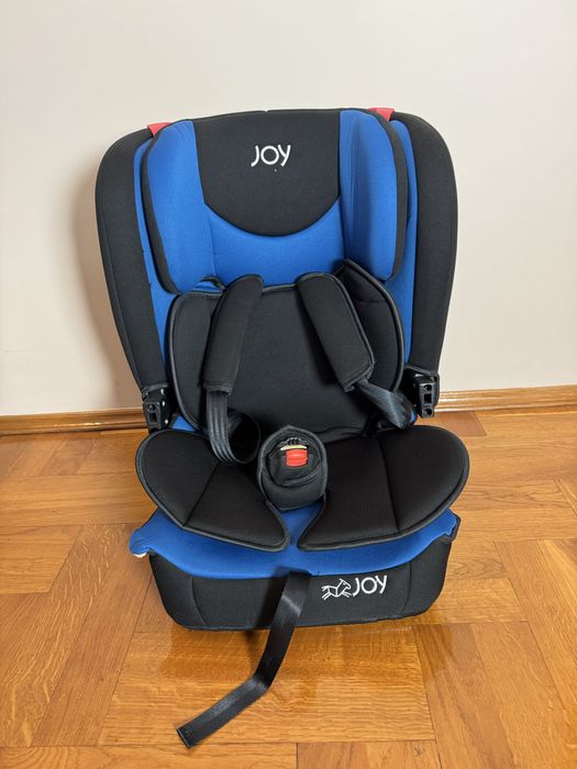 Універсальне автокрісло JOY isofix
