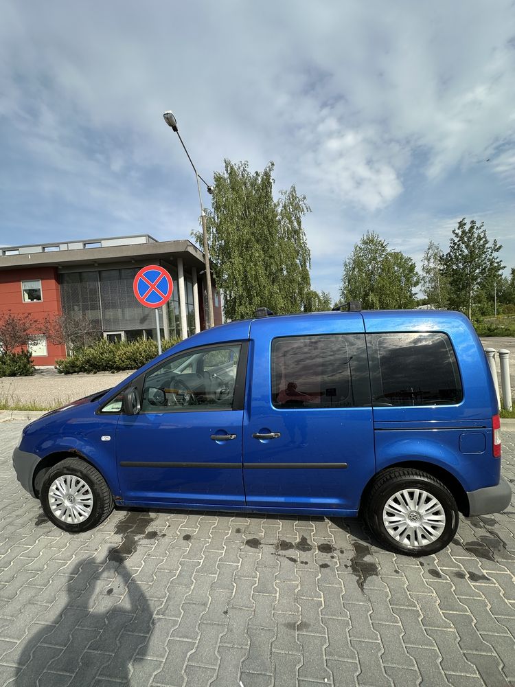 Caddy 1,6 7os,benzyna+gaz,hak, oc 2026