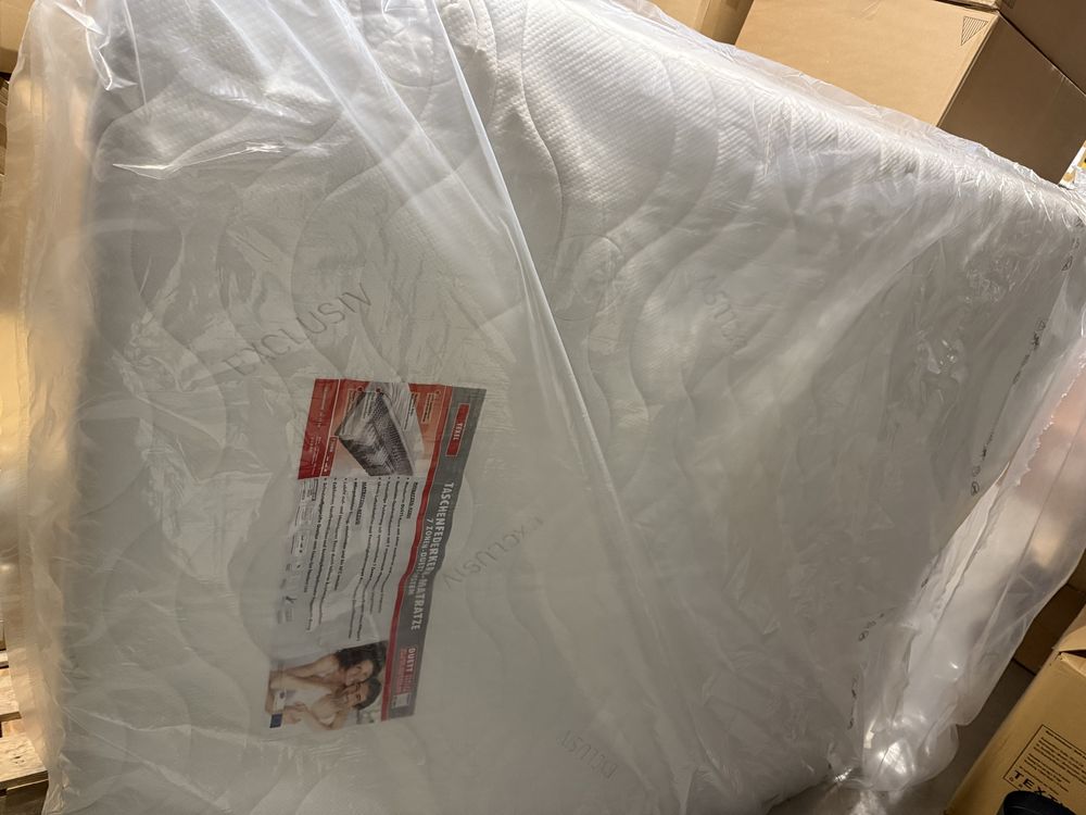 Materac 160x200 7 warstwowy bardzo wygodny