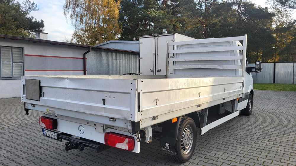 Skrzynia ładunkowa paka z burtami Sprinter