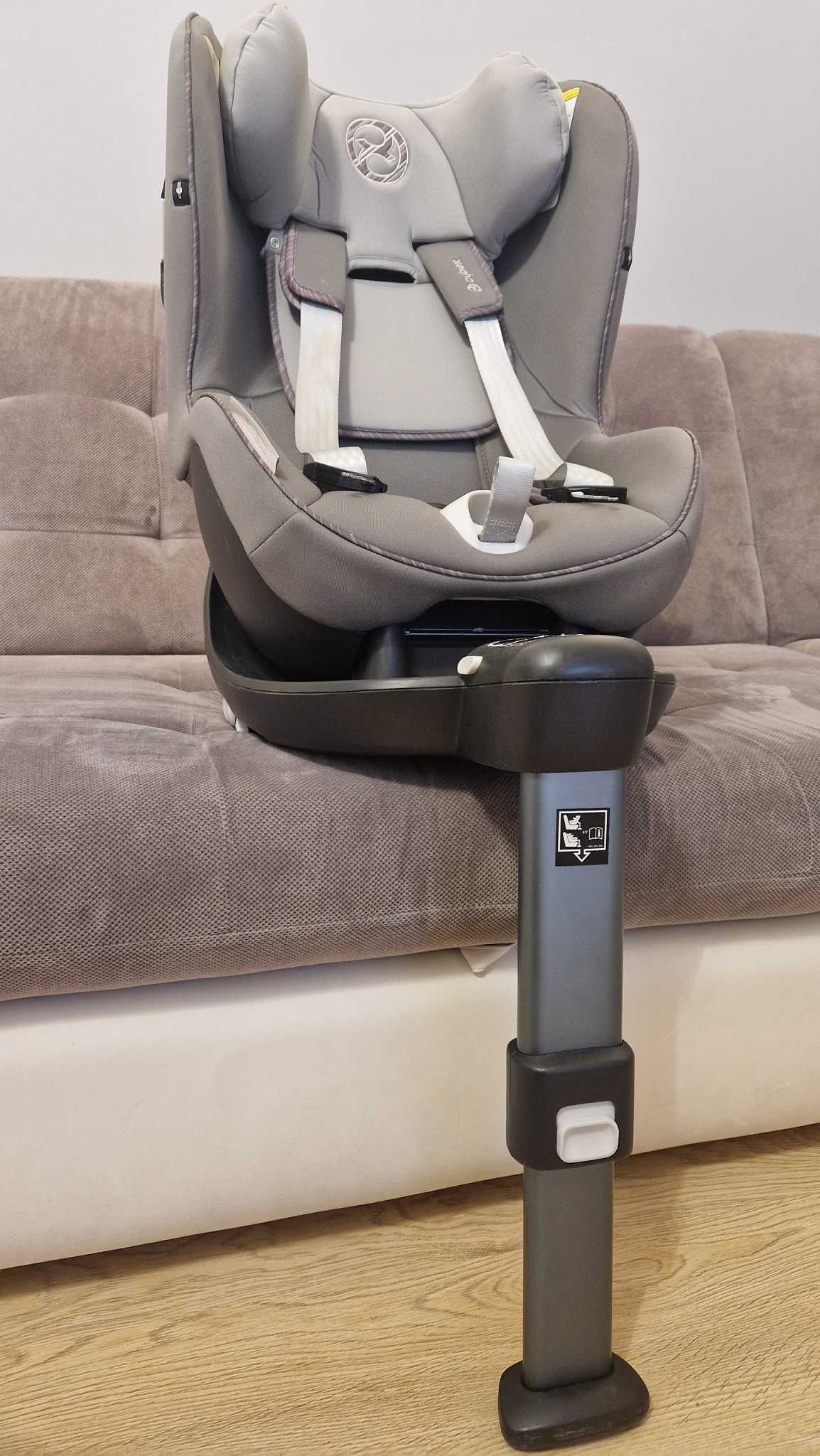 Fotelik samochodowy CYBEX GOLD SIRONA M2 i-Size.