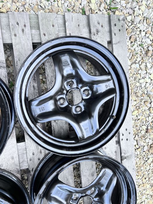 4xfelga stalowa (strukturalna) 15” OPEL (4x100 ET39) z TPMS