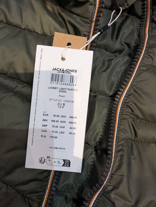 Casaco (S) Verde escuro por abrir.