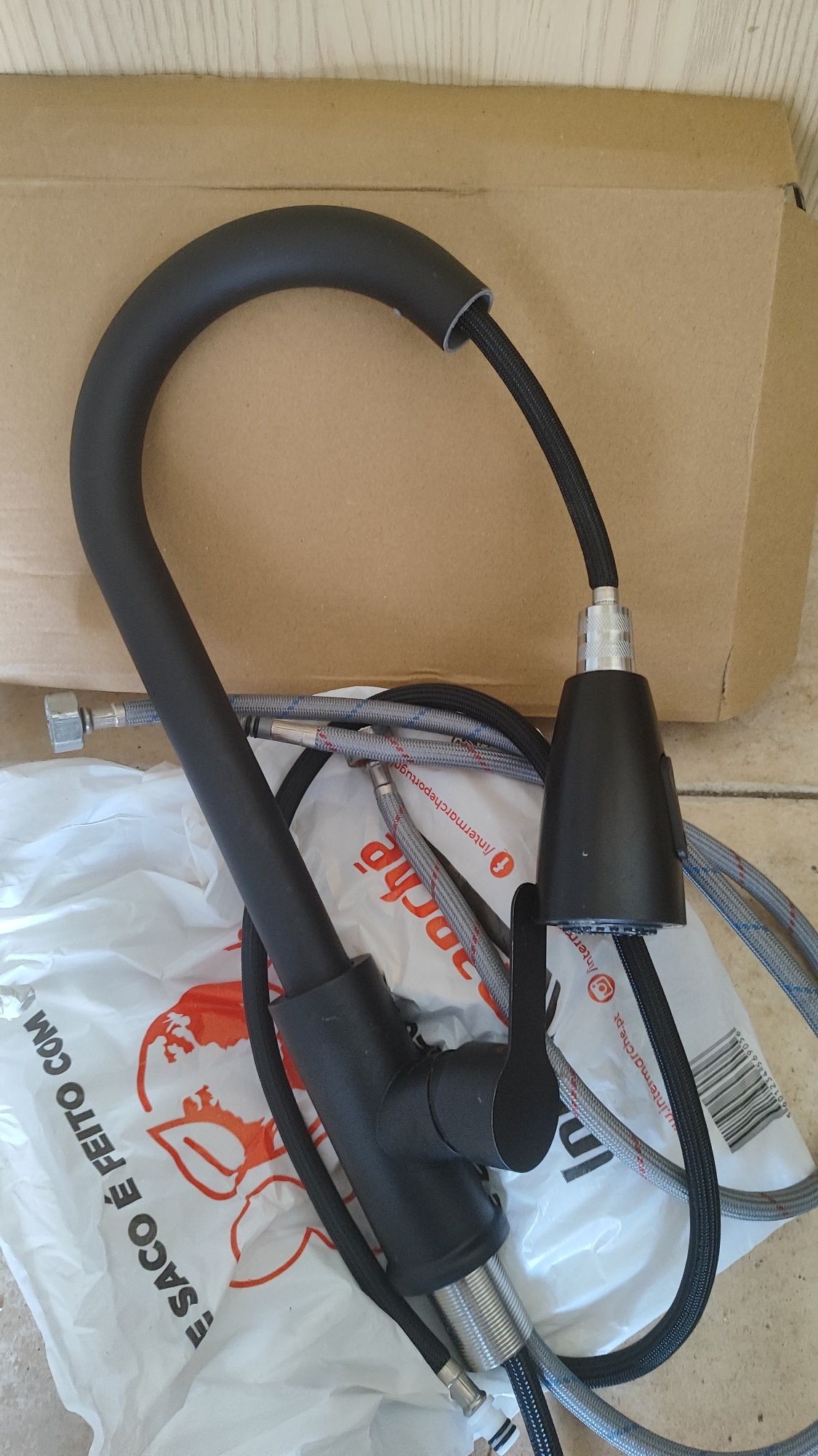 Torneira de cozinha com duche extensível