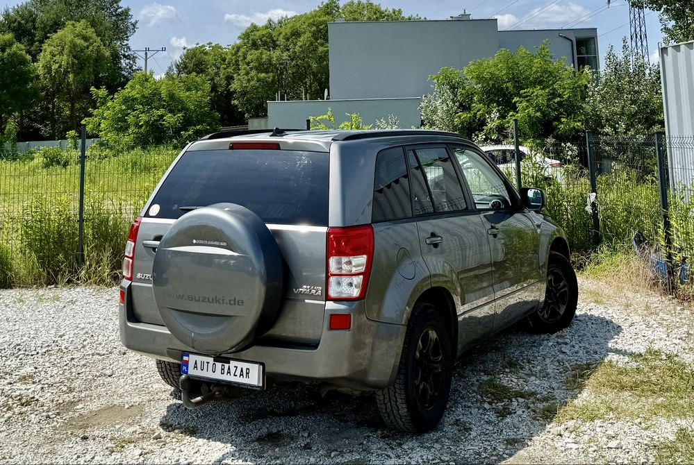 Suzuki Grand Vitara 1.9 DDiS * 4x4 * Klima * 2008 * Hak * Super Stan