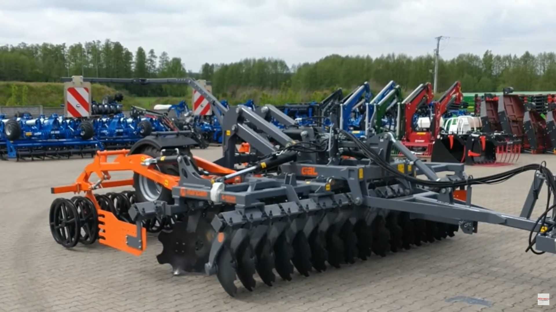 Brona Talerzowa Półzawieszana HELAGRO LANDSTAL MANDAM BTH 4m 4,5 5m 6m