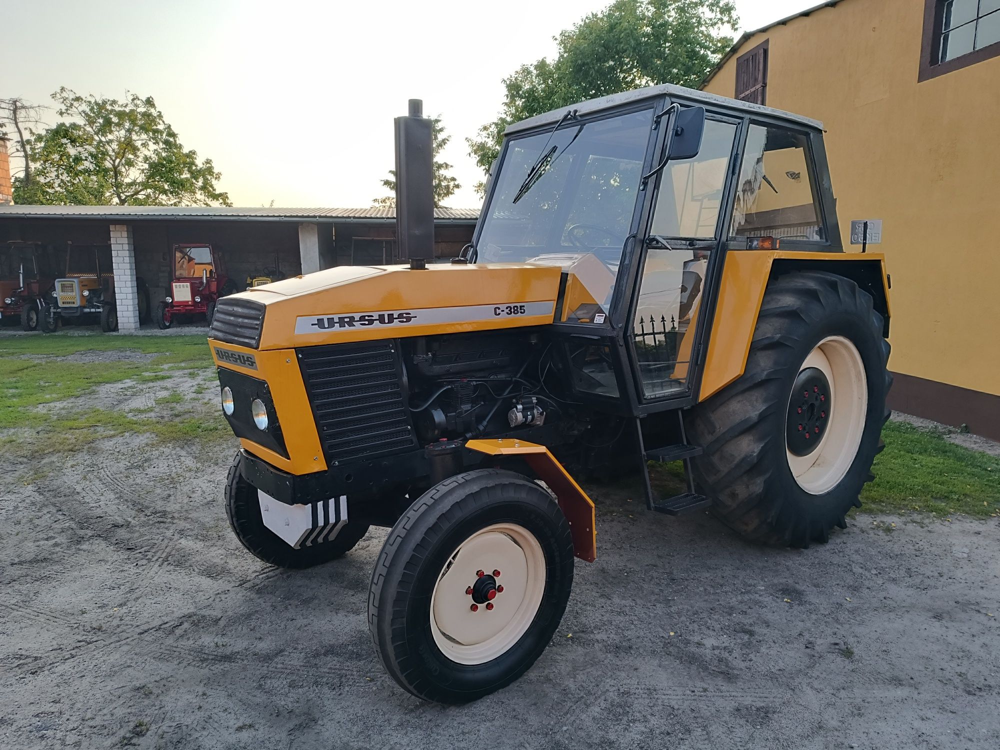 Ursus C-385 zarejestrowany