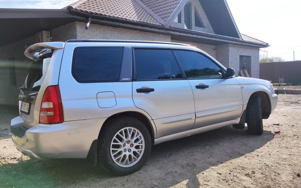 Продам Subaru Forester SG5 2.0T 2004 г.