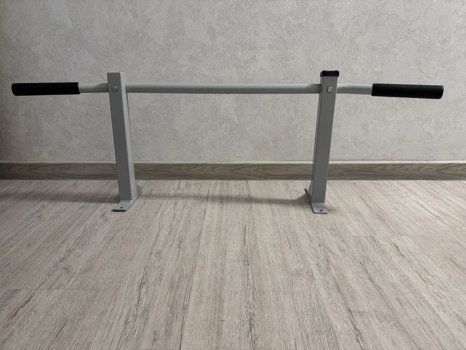 Турник на стіну. Тільки самовивіз