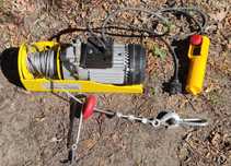 Wciagarka elektryczna 2000W, 230V, 800kg pilot