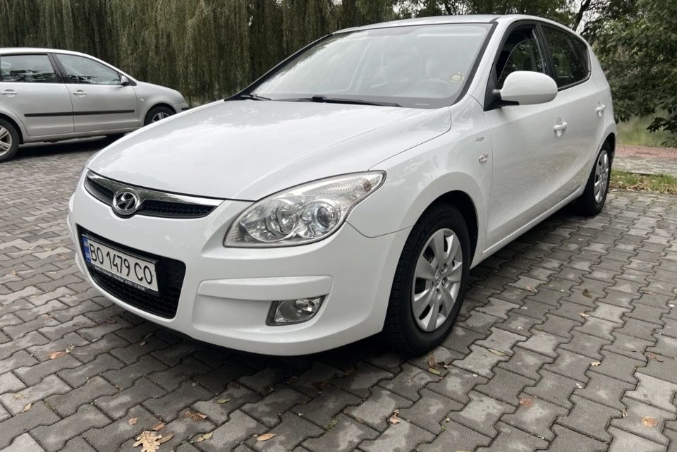 Hyundai i30.