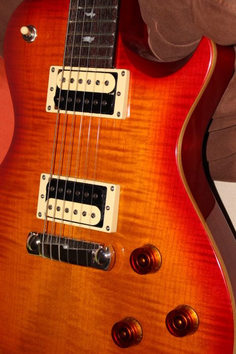 Guitarras Fender Ibanez PRS Gibson (novas) Amplificador OPORTUNIDADES