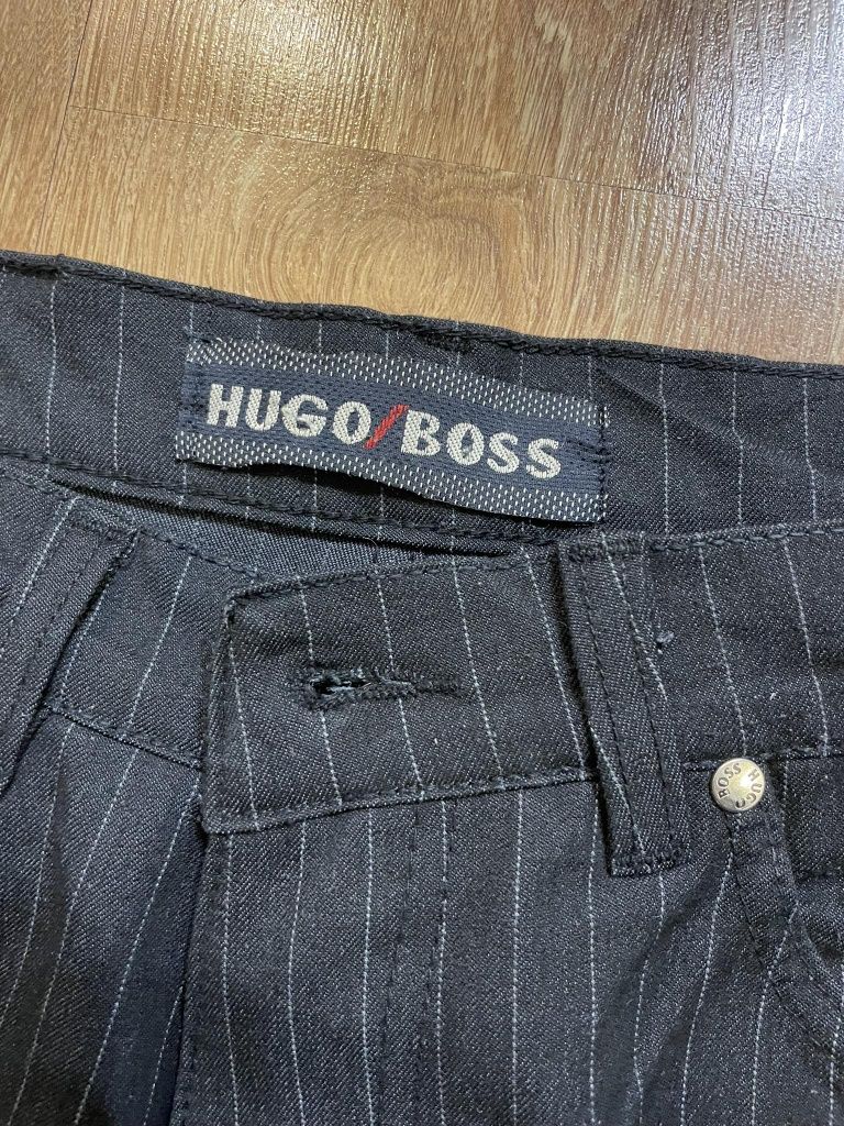 Hugo Boss eleganckie spodnie