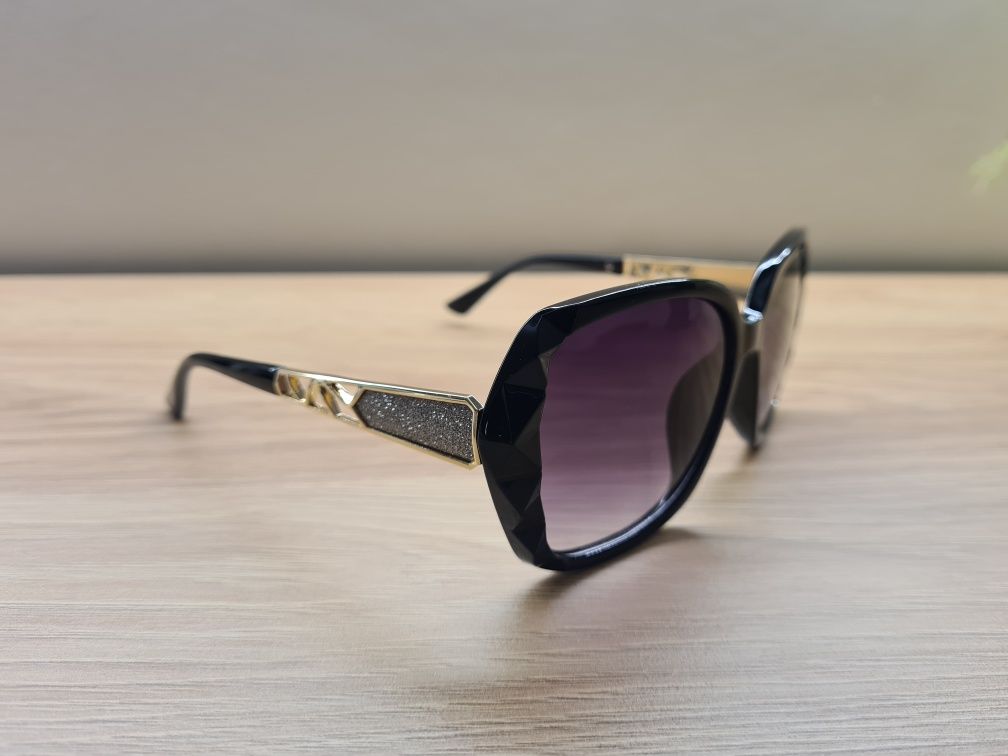 Nowe Damskie Okulary Przeciwsłoneczne Polaryzacyjne UV400 Czarne Złote