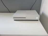 Xbox ONE S urzywany stan Dobre kable +pad+FIFA 23+ GTA V