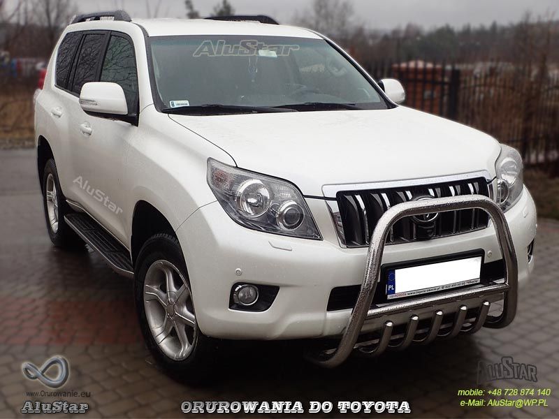 Toyota Hilux Orurowanie stopnie podesty Rury Producent