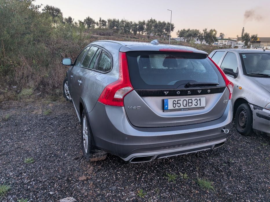 Volvo V60 Cross Country D3