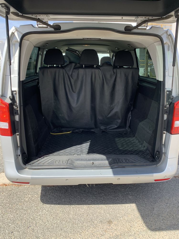 Carrinha Mercedes Vito Extra Longa 9 lugares