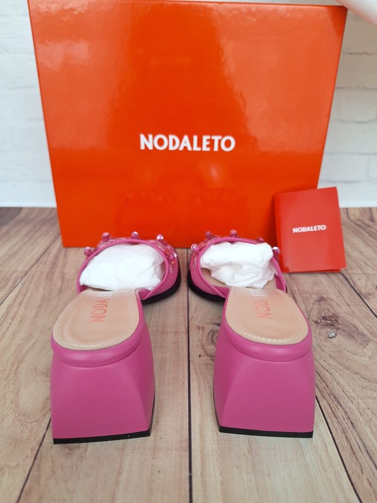 Klapki damskie na obcasie Nodaleto skóra naturalna 40 26cm