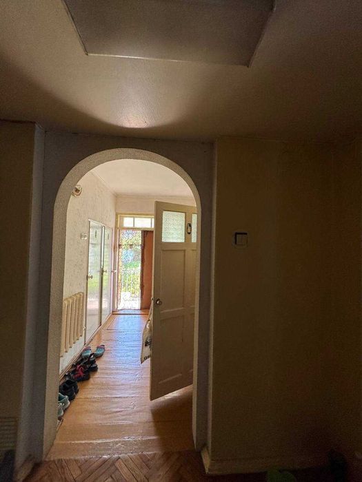 Будинок під реконструкцію Басівкутська    68000