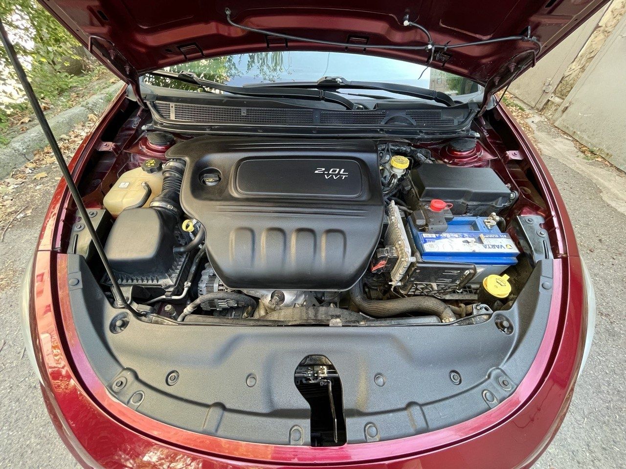 Dodge Dart SE 2.0 л
