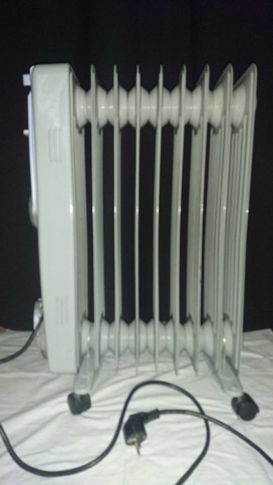 Обогреватель масляный KIA