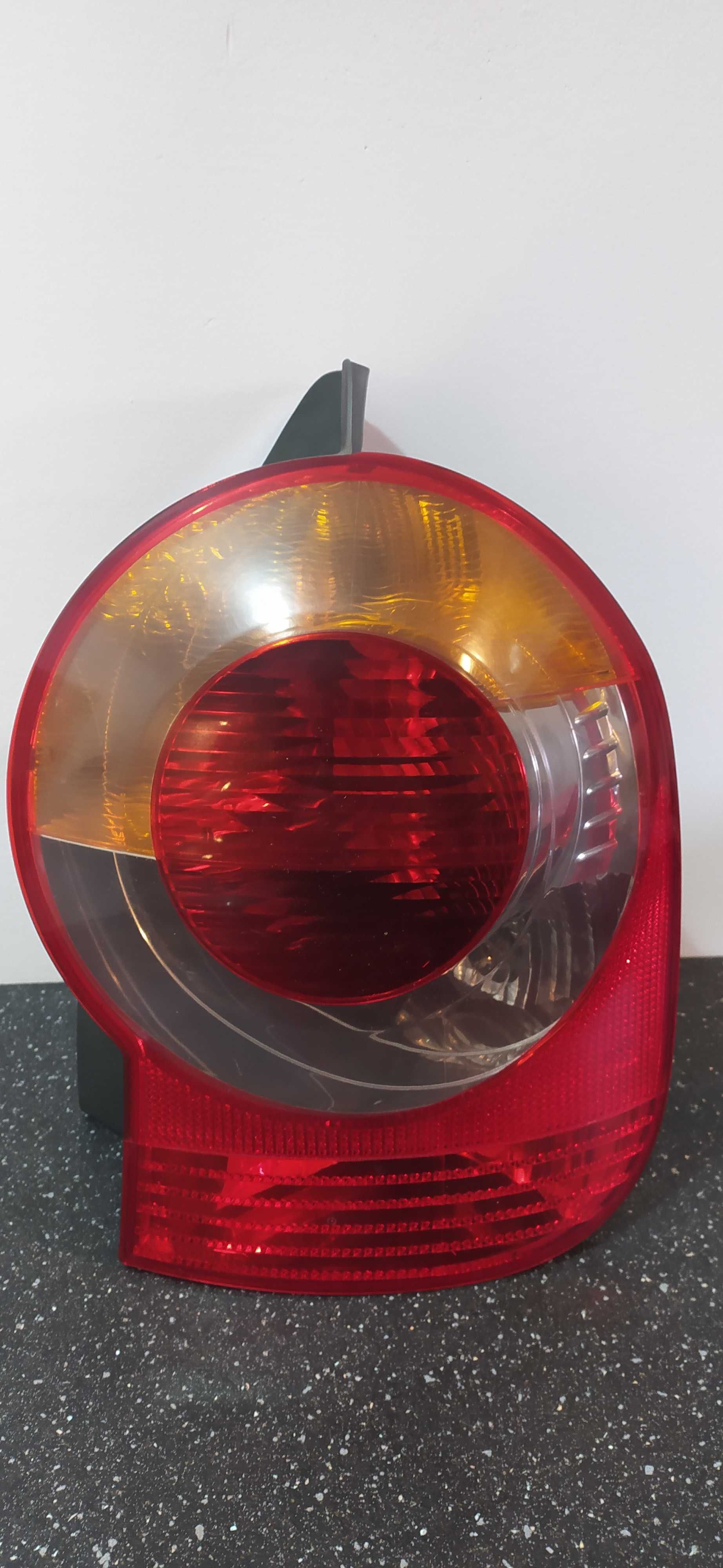 Lampa Prawa Tylna Renault Modus