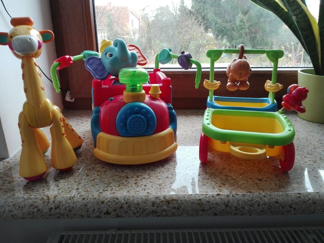 Pociąg wraz ze zwierzętami Fisher Price