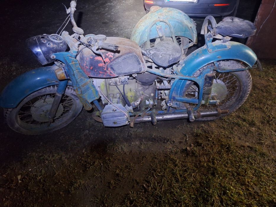 Продам мотоцикл мт 9