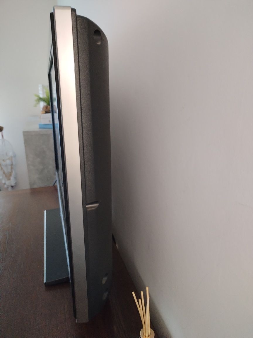 TV Sony LCD colour TV
