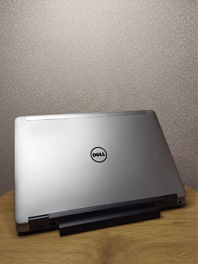 Надежный ноутбук Dell E6540 15,6’’ i5-4300, 8 GB, 256 GB SSD, 3ч.