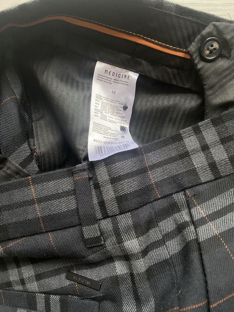 Eleganckie spodnie Medicine M