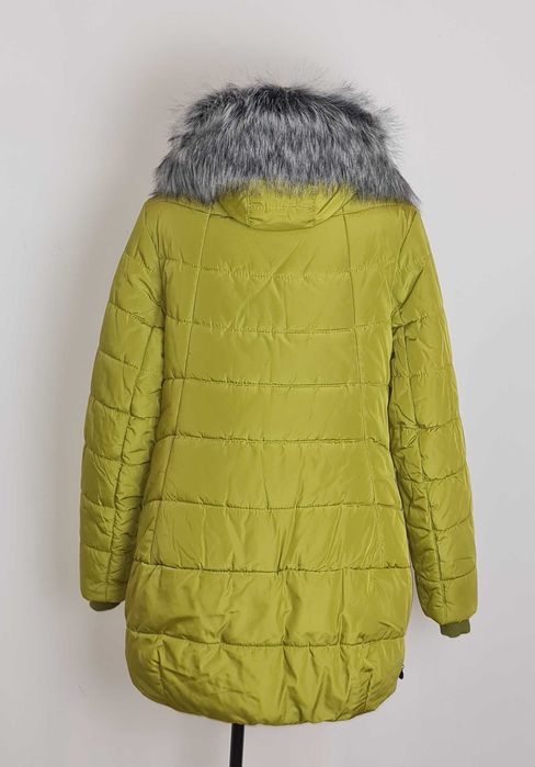 Зимова куртка 46р.