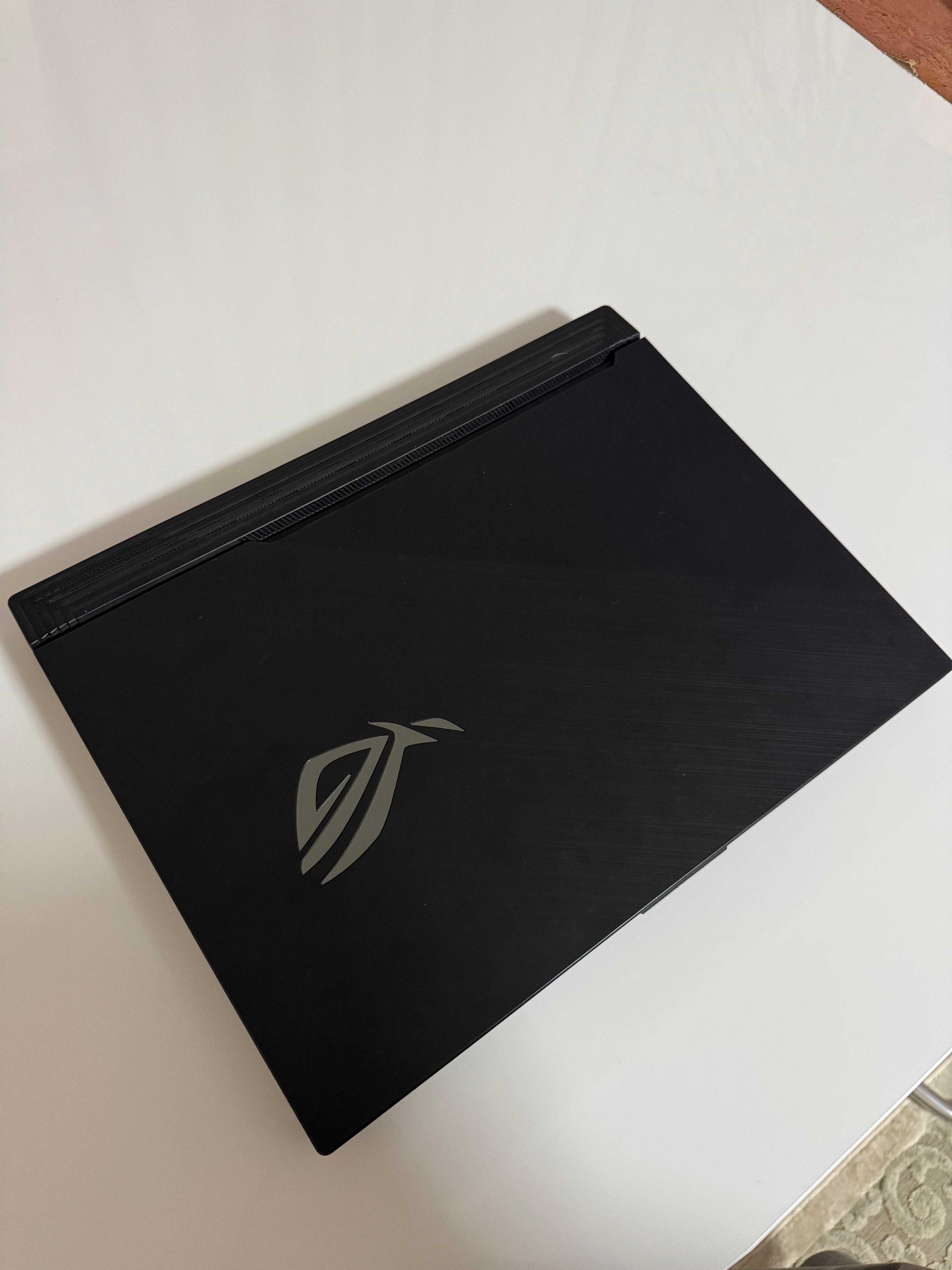 Asus ROG Strix G531GT - i7-9750H - 16GB RAM - GTX 1650 - Windows 11