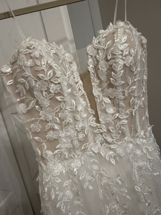 Suknia ślubna + welon