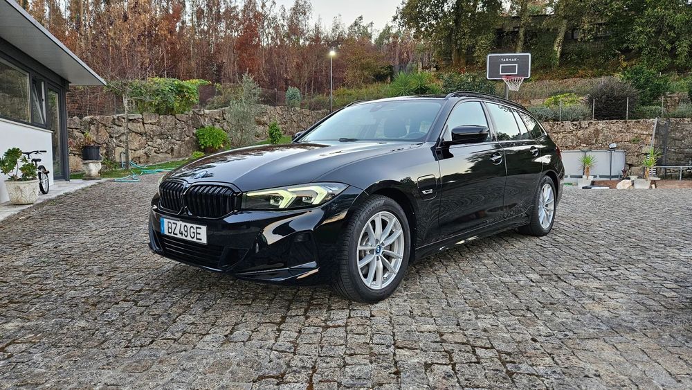 BMW 330 e Touring Line Sport Auto