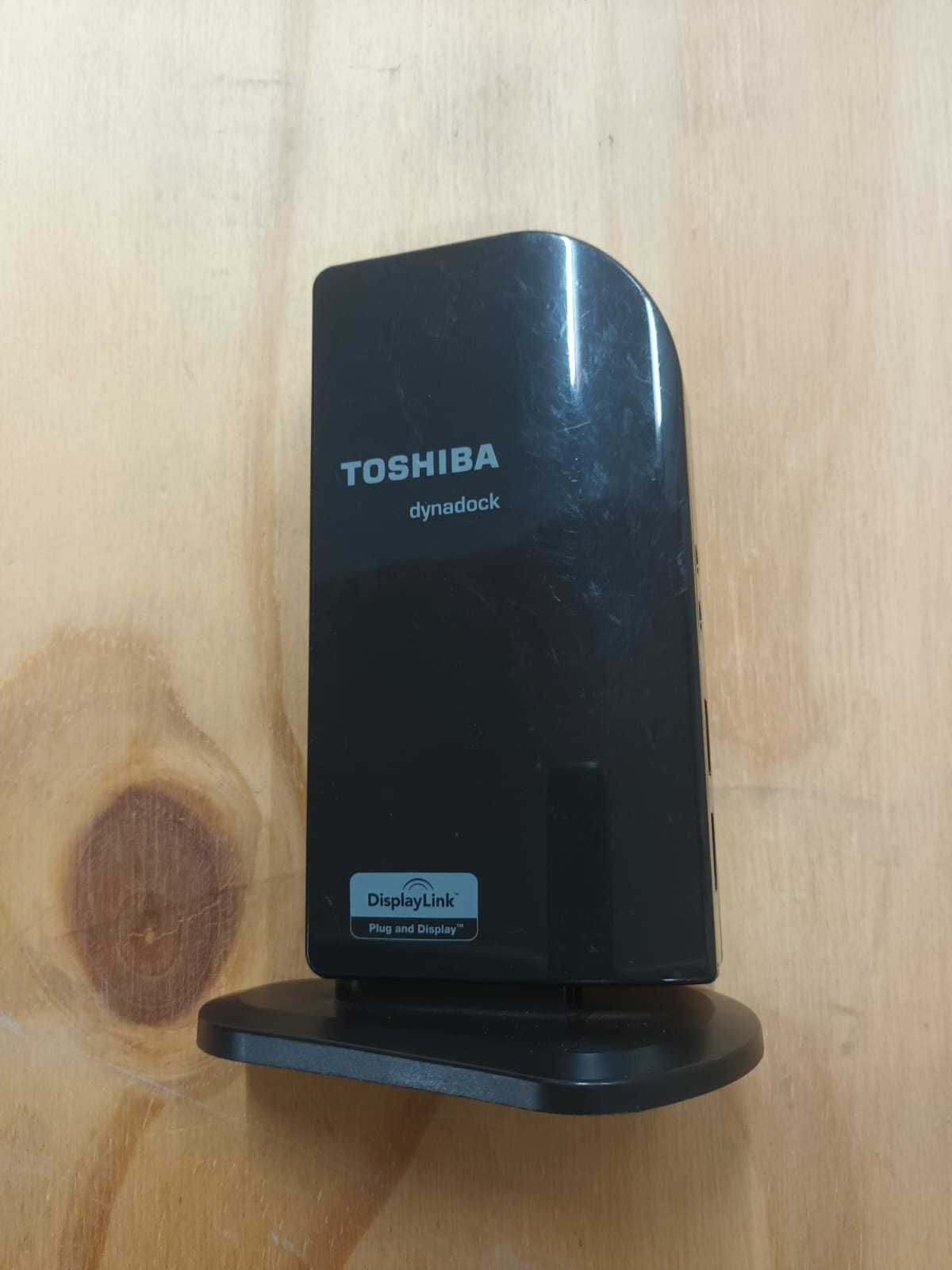 Dynadoc Toshiba 4 Portas USB