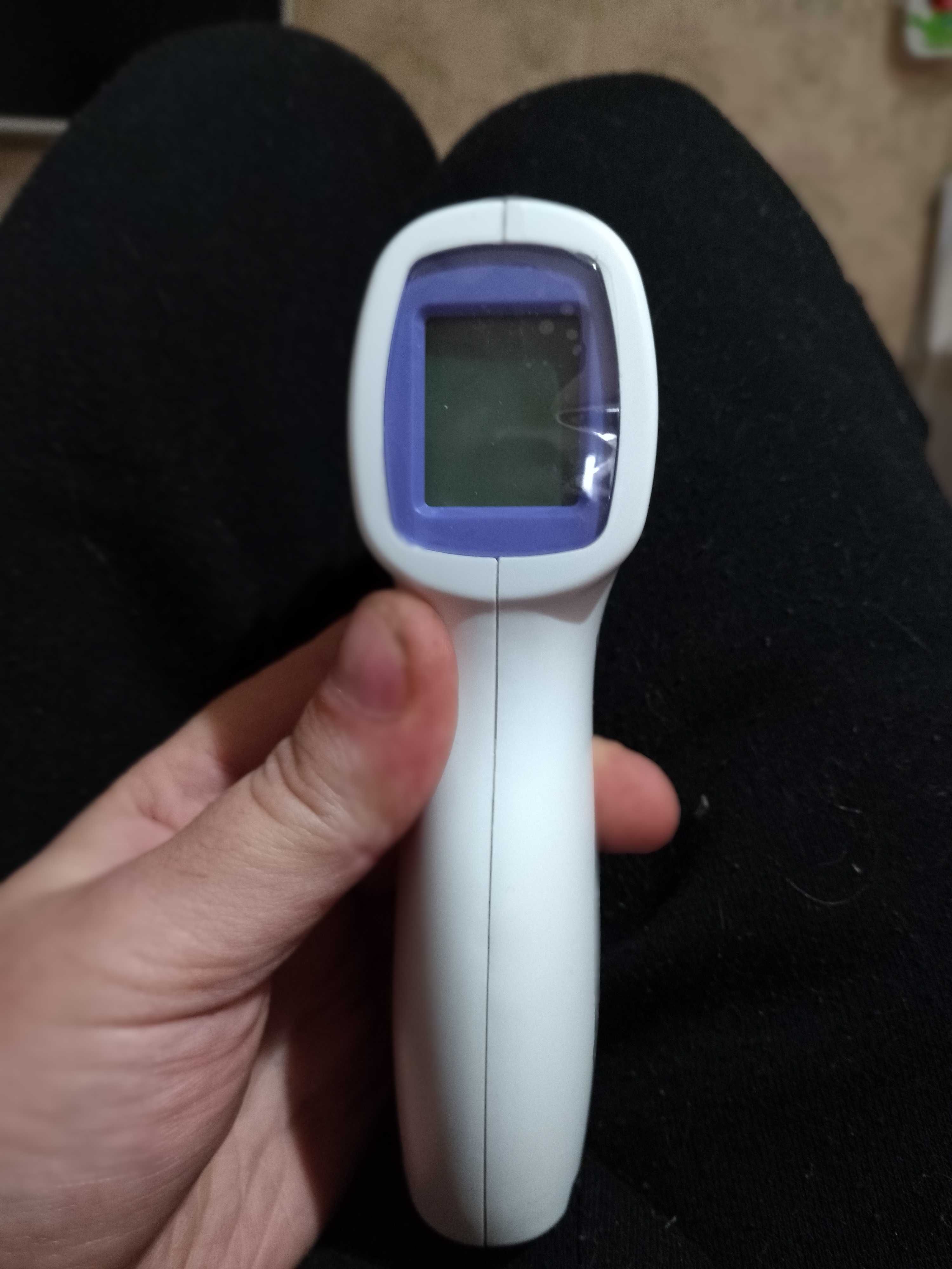 Дистанційний інфрачервоний медичний термометр