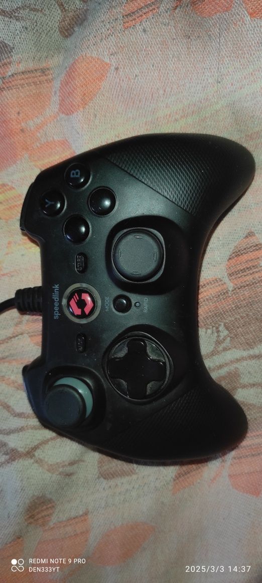 PS3 Slim недорого полностью рабочая, отличное состояние.